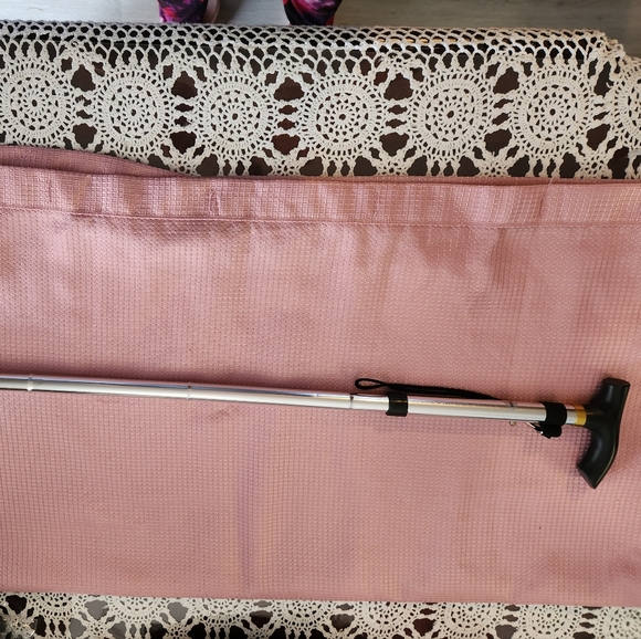 Walking stick folding easily to storage - Picture 1 of 5